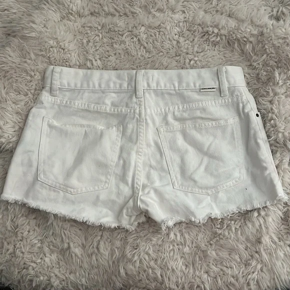 Billabong white denim shorts - Picture 2 of 3